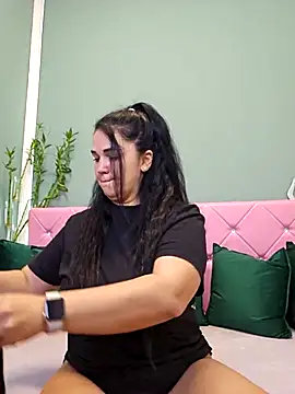 VickyDivinee online show from 09/08/25, 07:02