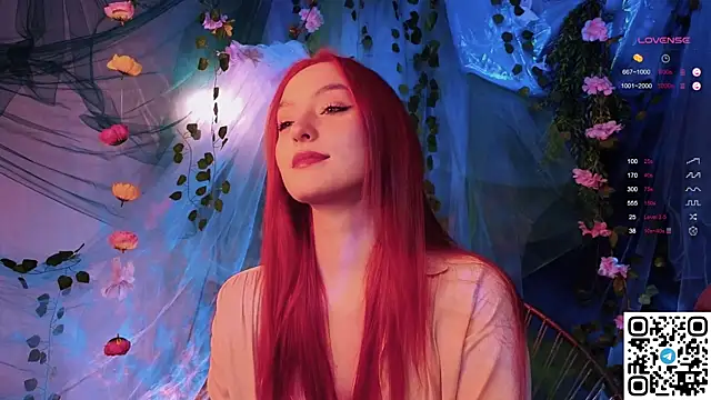 GildedKitten online show from 12/01/25, 06:09