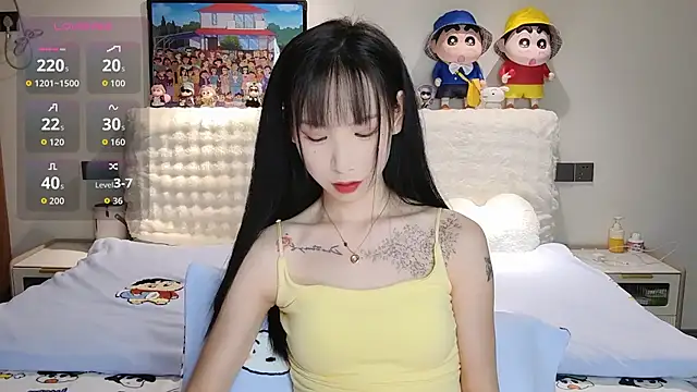 Snapshot of M-OTT_ chatting on 10/24/25, 02:38 M-OTT online show from 10/24/25, 02:38