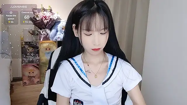 Snapshot of M-OTT_ chatting on 01/10/26, 11:27 M-OTT online show from 01/10/26, 11:27