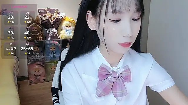 Snapshot of M-OTT_ chatting on 03/08/26, 01:36 M-OTT online show from 03/08/26, 01:36