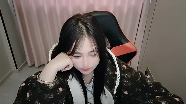 xxz98 online show from 04/11/26, 07:45