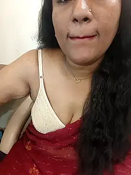 Snapshot of Aunty_Boy_143 chatting on 04/19/26, 06:14 Aunty Boy 143 online show from 04/19/26, 06:14