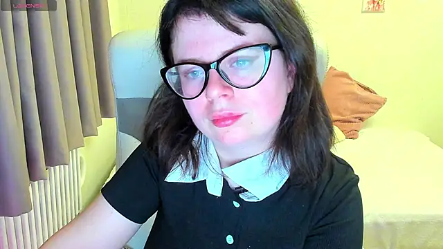 MilisaSweet777 online show from 11/28/25, 08:20