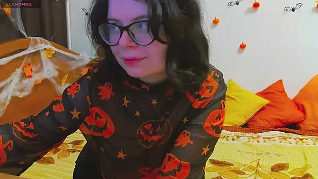 MilisaSweet777 online show from 10/31/25, 08:16