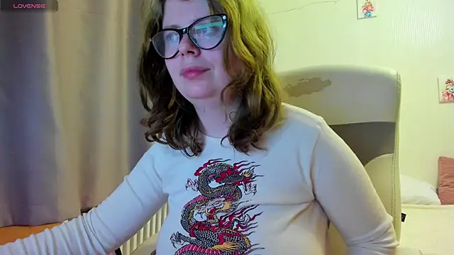 MilisaSweet777 online show from 03/28/26, 08:43