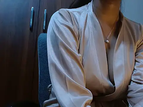soya queen online show from 06/17/26, 10:14