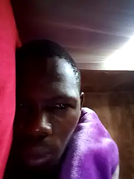 Snapshot of Skhalo26 chatting on 11/08/25, 03:54 Skhalo26 online show from 11/08/25, 03:54