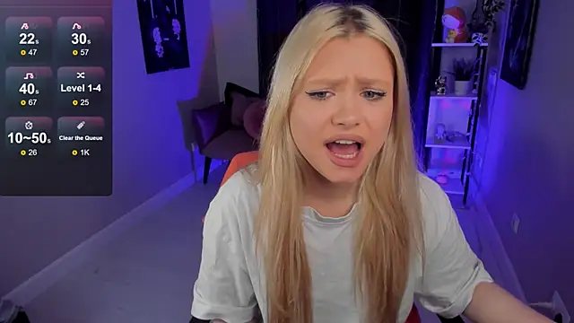 Millie Vanillies online show from 10/02/25, 01:47