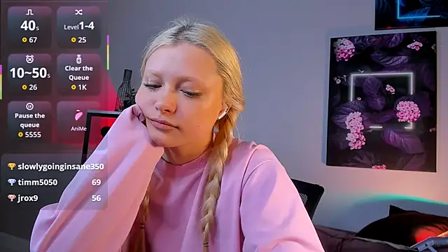 Millie Vanillies online show from 11/28/25, 10:37