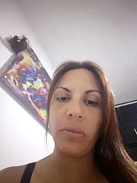 Snapshot of Antonellasex18 chatting on 10/22/25, 05:29 Antonellasex18 online show from 10/22/25, 05:29