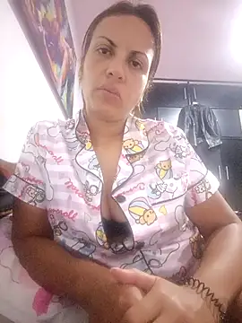 Snapshot of Antonellasex18 chatting on 09/23/25, 03:30 Antonellasex18 online show from 09/23/25, 03:30