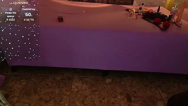 Luciana r online show from 09/20/25, 10:04