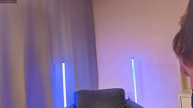 EvonTracey online show from 11/12/25, 11:14