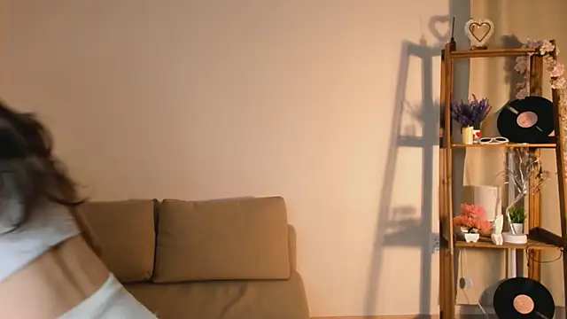 EvonTracey online show from 12/18/25, 11:14