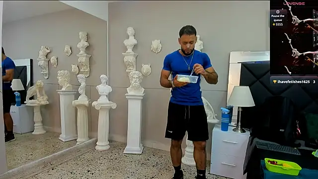 Snapshot of emilio_brandon chatting on 11/28/25, 10:15 emilio brandon online show from 11/28/25, 10:15