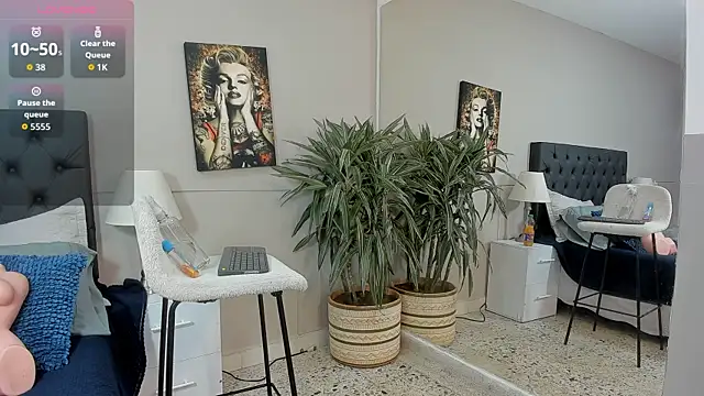 Snapshot of emilio_brandon chatting on 09/30/25, 11:16 emilio brandon online show from 09/30/25, 11:16