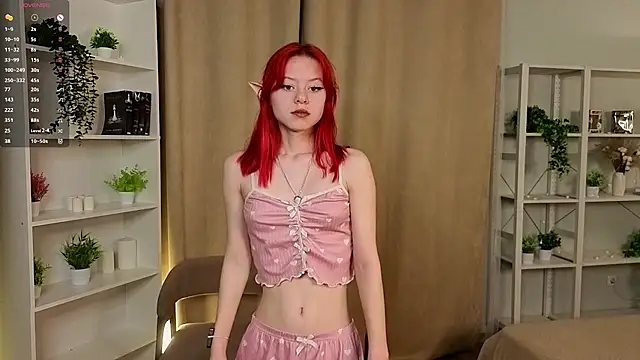 Snapshot of TiannaBorlace chatting on 11/08/25, 11:14 TiannaBorlace online show from 11/08/25, 11:14