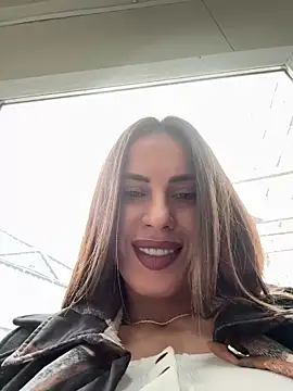  JessyRey  online show from 12/21/25, 12:18