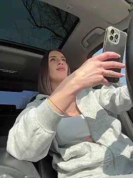  JessyRey  online show from 03/17/26, 09:12