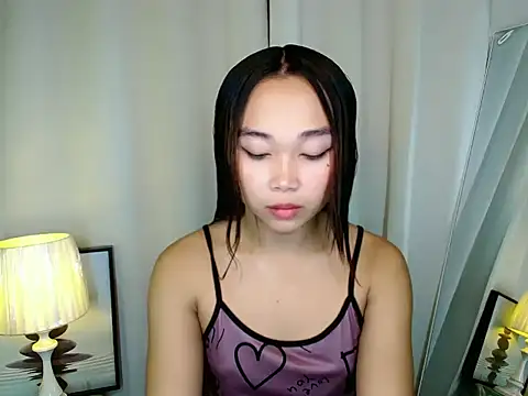 Snapshot of SultryCyraFoxmore chatting on 05/20/26, 12:35 SultryCyraFoxmore online show from 05/20/26, 12:35