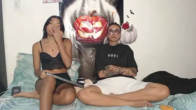 ParisAndVi online show from 10/29/25, 11:25