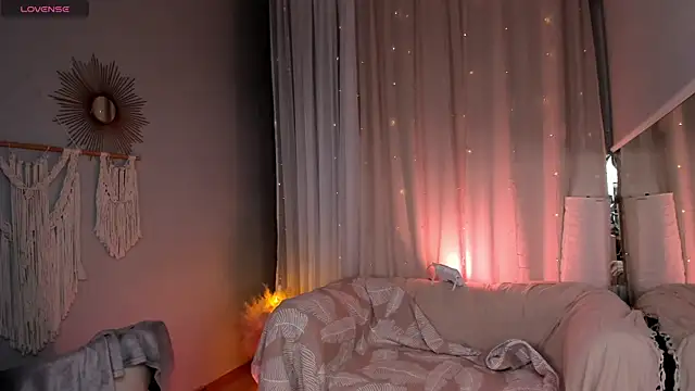 MilliMouse online show from 03/03/26, 10:39