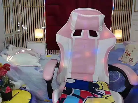 Snapshot of Lisiton chatting on 10/29/25, 02:05 Lisiton online show from 10/29/25, 02:05