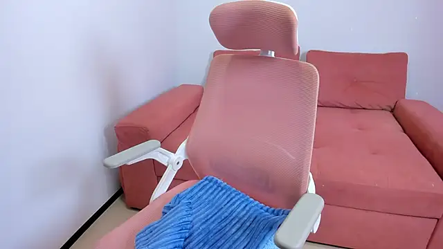 Emiss Jones online show from 03/24/26, 12:43