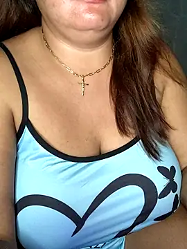 Snapshot of lady_rosie chatting on 10/04/25, 03:57 lady rosie online show from 10/04/25, 03:57