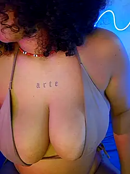 Snapshot of afrodeusa chatting on 11/20/25, 06:30 afrodeusa online show from 11/20/25, 06:30