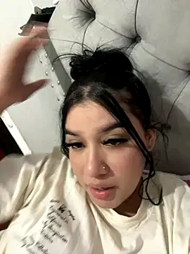 Aliciawhitee online show from 11/10/25, 02:16