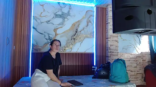 mollyandsam303av online show from 02/11/26, 07:25