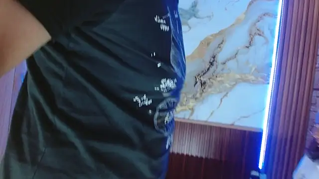 mollyandsam303av online show from 02/10/26, 07:35