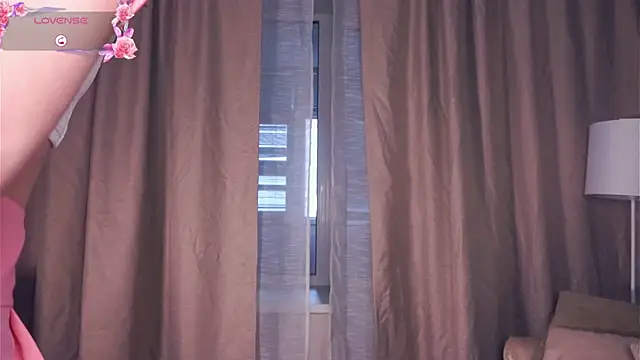 MalvinaKroening online show from 11/17/25, 05:55