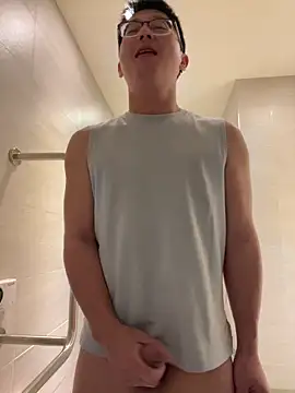 maxime0928 online show from 04/04/26, 04:13