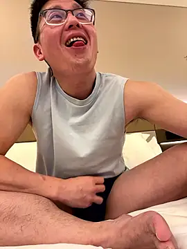 maxime0928 online show from 01/11/26, 04:47