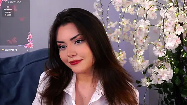 MerlynDinovo online show from 11/18/25, 09:01