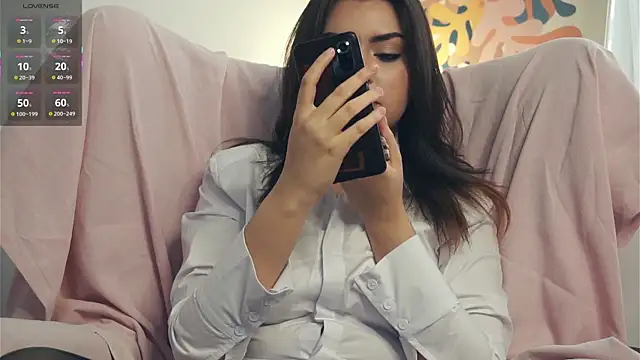 MerlynDinovo online show from 10/16/25, 07:27