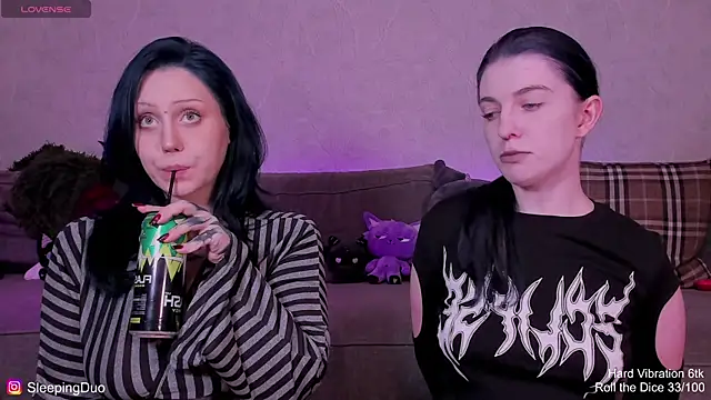 Threesomebabes online show from 06/12/26, 07:33