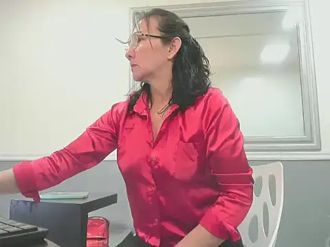 Snapshot of Oriana_Jhonson chatting on 02/20/26, 11:23 Oriana Jhonson online show from 02/20/26, 11:23