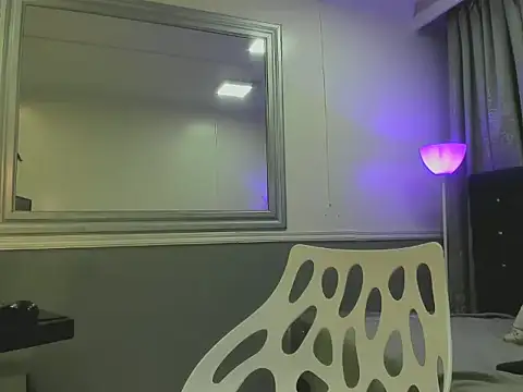 Snapshot of Oriana_Jhonson chatting on 02/21/26, 11:01 Oriana Jhonson online show from 02/21/26, 11:01