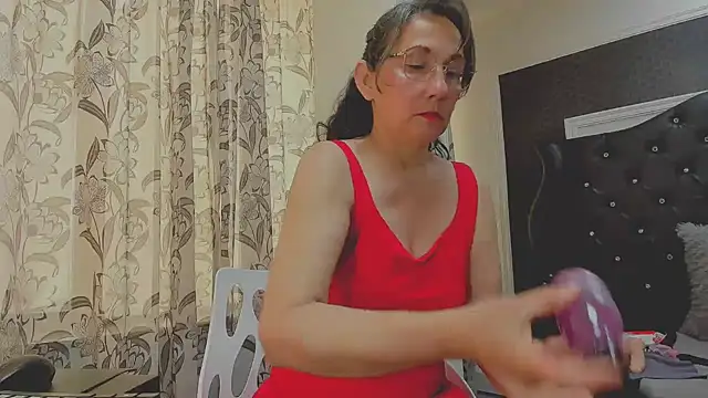 Snapshot of Oriana_Jhonson chatting on 05/08/26, 12:20 Oriana Jhonson online show from 05/08/26, 12:20