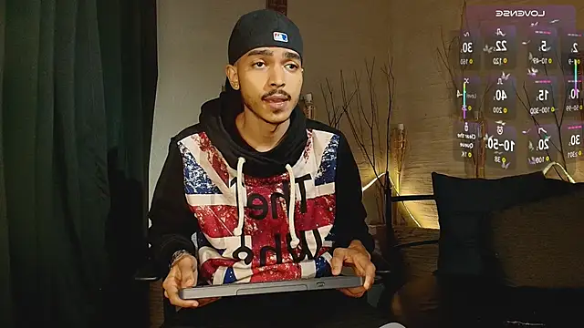 MarcusRain  online show from 11/10/25, 07:41