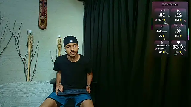 MarcusRain  online show from 10/14/25, 07:47