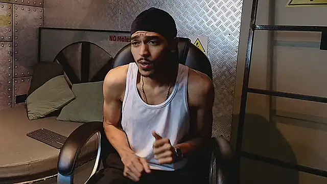 Snapshot of MarcusRain_ chatting on 01/17/26, 03:10 MarcusRain online show from 01/17/26, 03:10