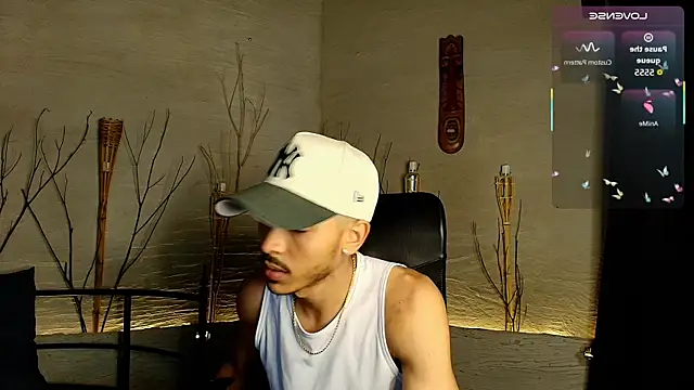 MarcusRain  online show from 10/24/25, 07:46