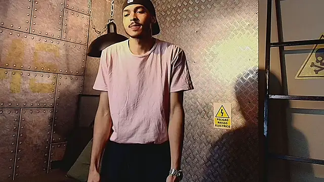 Snapshot of MarcusRain_ chatting on 01/19/26, 05:33 MarcusRain online show from 01/19/26, 05:33