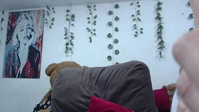 Samanta milf84 online show from 01/15/26, 05:55