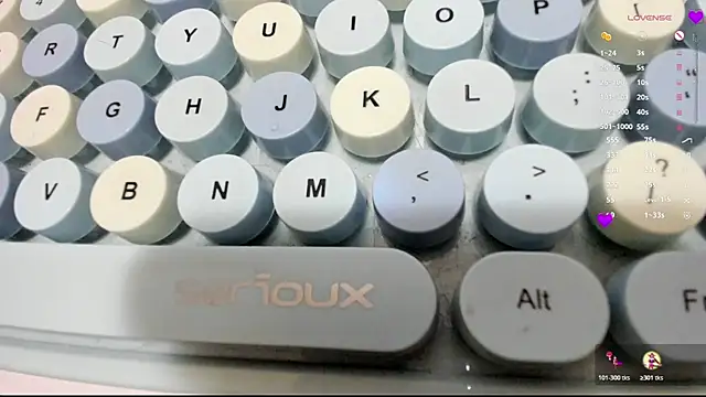 Monica Velvet online show from 10/28/25, 07:46